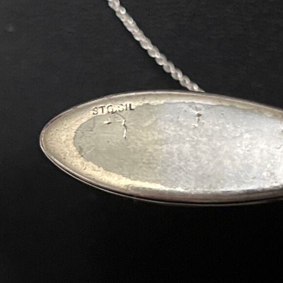 Sterling Silver Abalone, Mother of Pearl Drop Pendant Necklace On 17” Chain - Picture 3 of 5